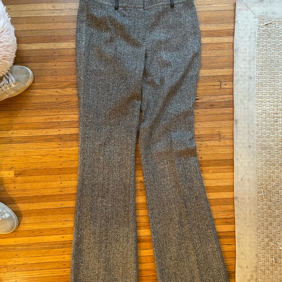 Herring bone. Wool pants, silk lined very comfy - Picture 2 of 4